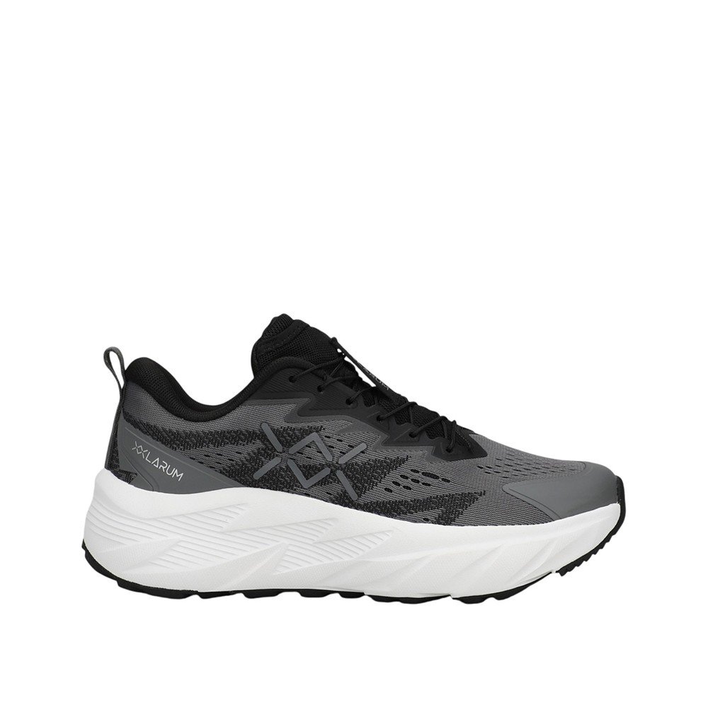 Trainers Larum Women's Oaklen 772604-020