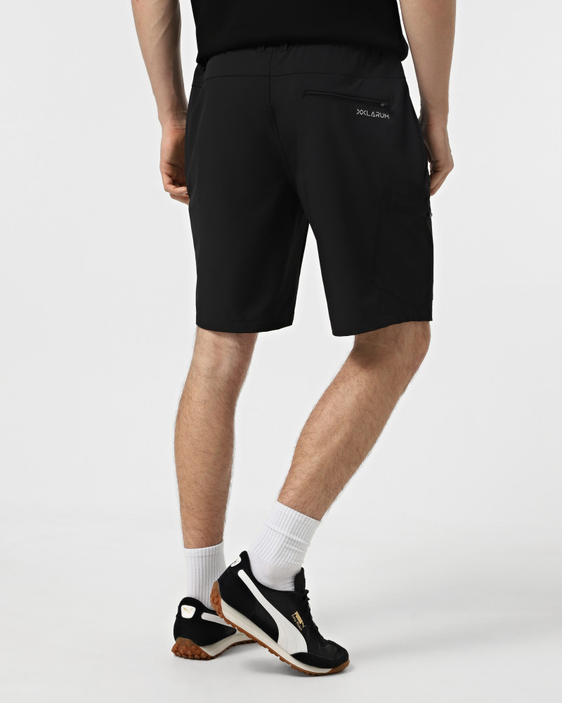 Pantalón corto de hombre Larum Chen negro 432501-010