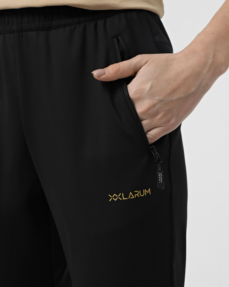 Women's trousers Larum Freya black 102520-010