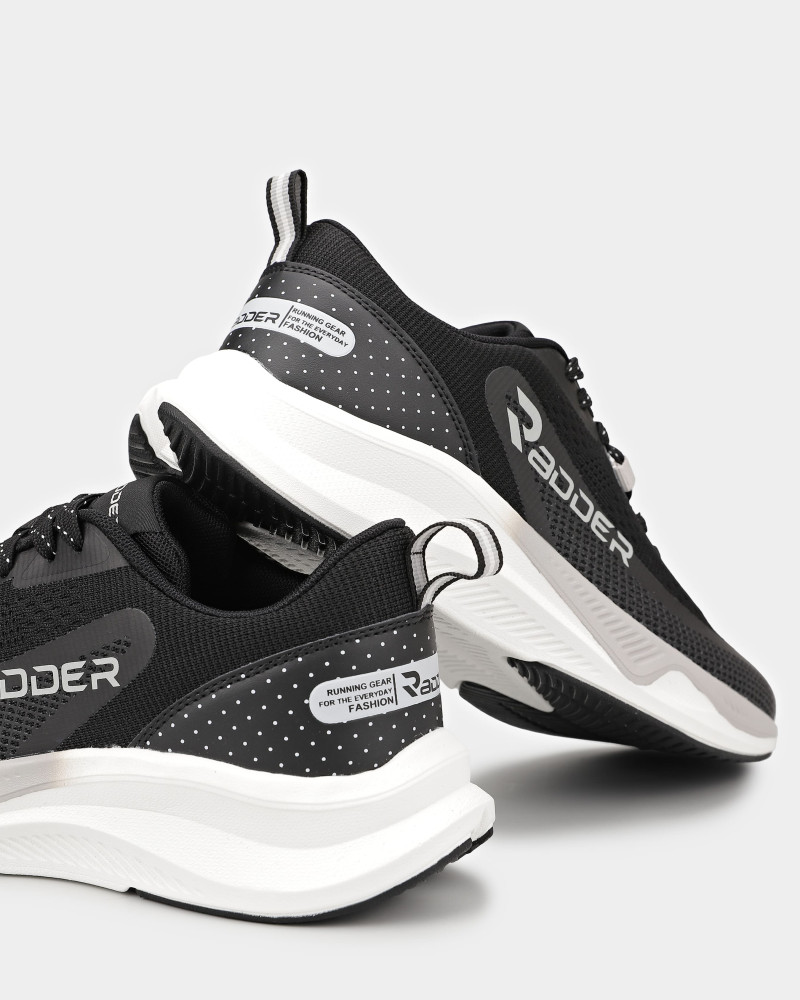 Кросівки чоловічі Radder Fluent чорні 402502-010