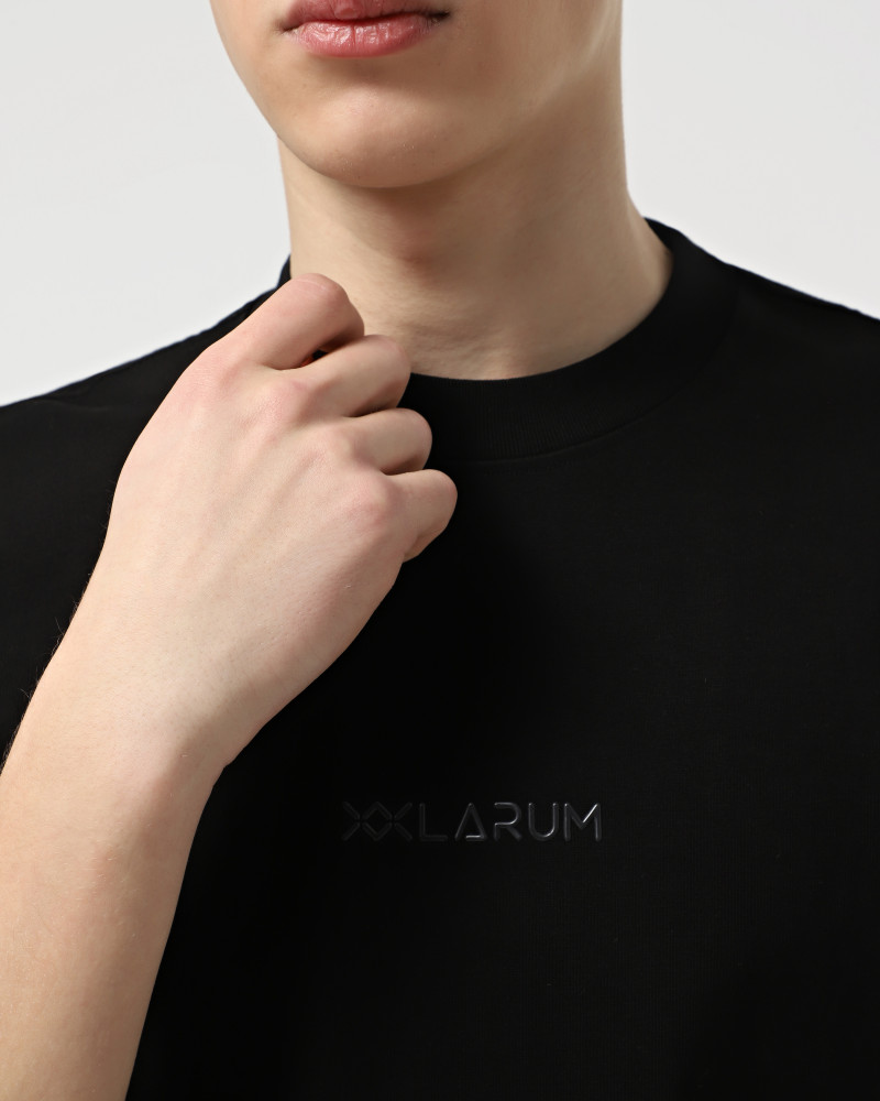 T-shirt Larum Ginys black 812401-010