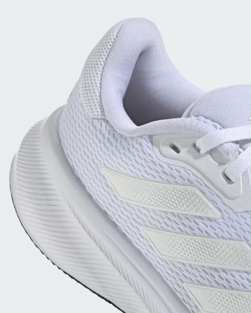 Кросівки жіночі Adidas RESPONSE W білі IH6019