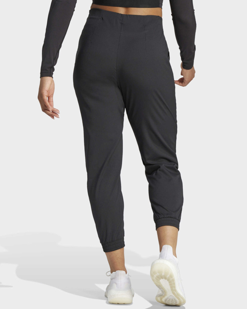 Штани жіночі Adidas TR-ES MIN PT чорні IJ5923