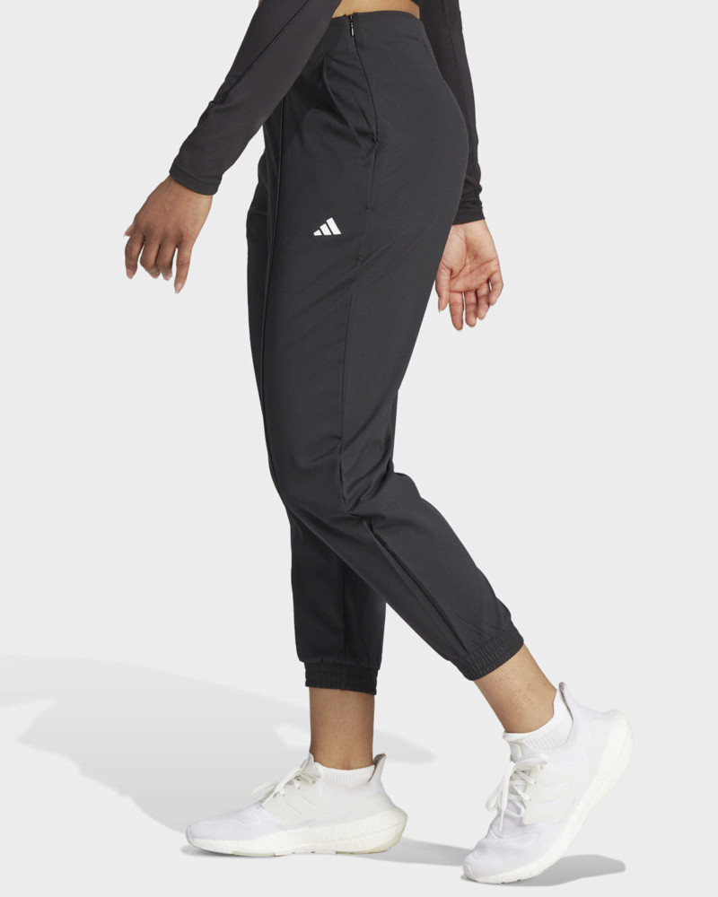 Штани жіночі Adidas TR-ES MIN PT чорні IJ5923
