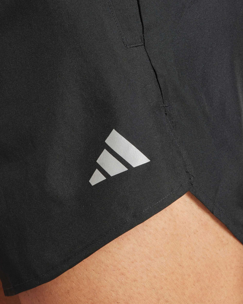Pantalones cortos para hombre Adidas RUN IT SHORT negros IL7232