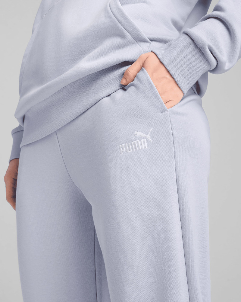 Women's tracksuit Puma Relaxed Sweat Suit TR cl light blue 68507447