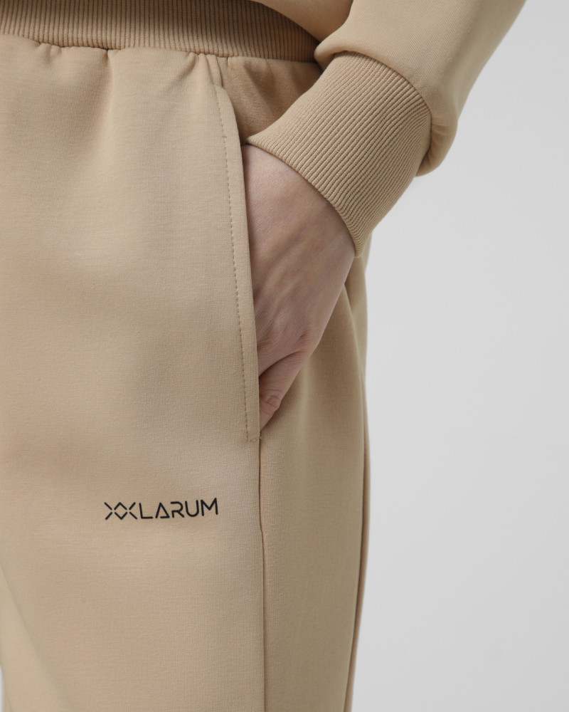 Pantalón de mujer Larum Lavelle beige 302514-125