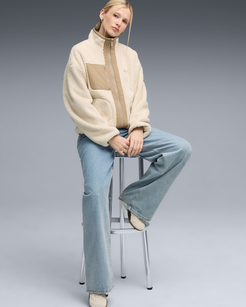 Women's jacket Puma Reversible Sherpa Jacket beige 68838687
