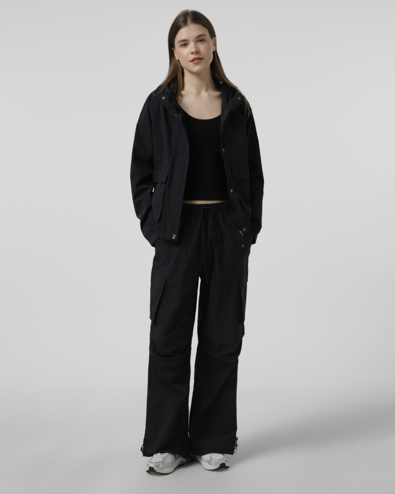 Cortavientos para mujer Larum Vanta negro 172602-010