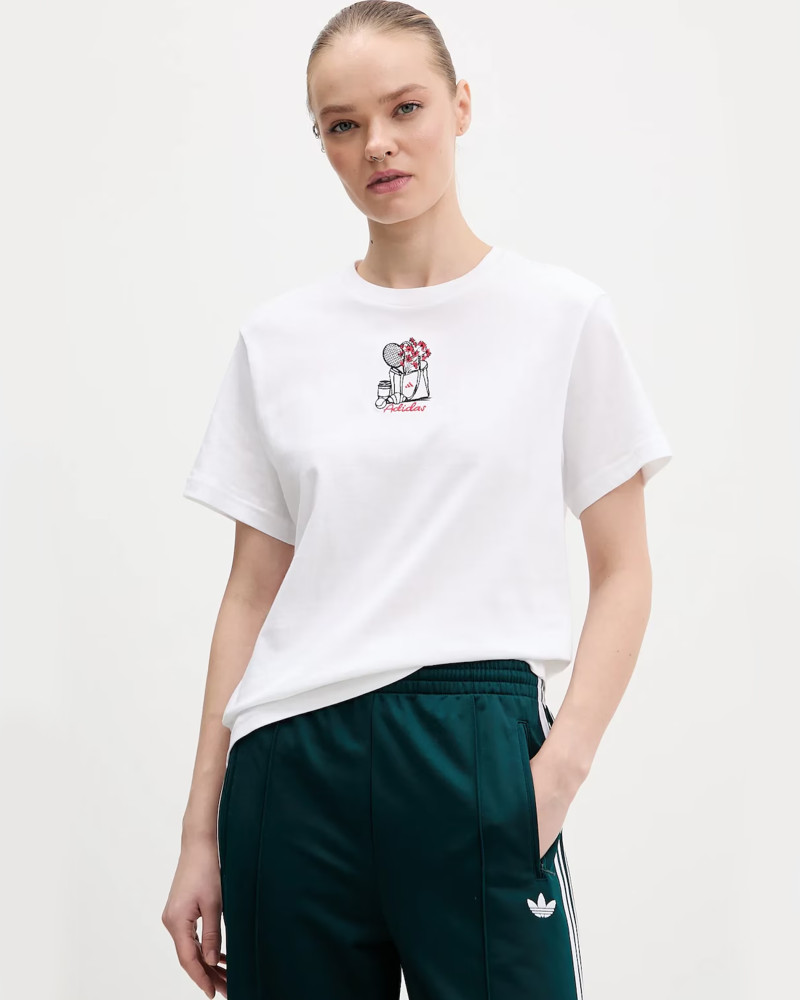 Camiseta de mujer Adidas MINI EMB T blanca KA5090
