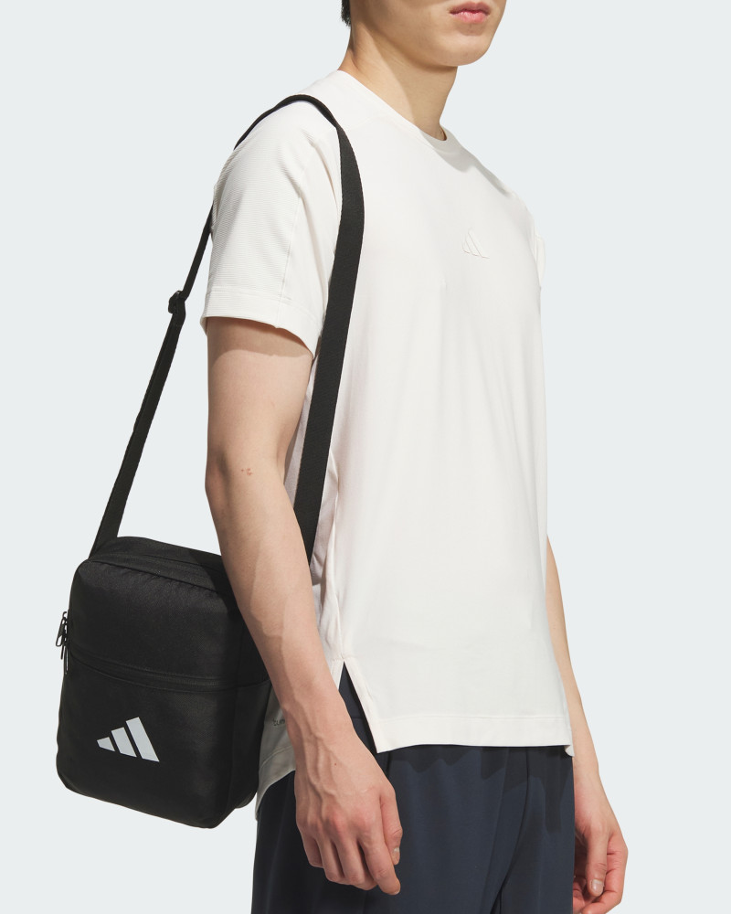 Bolsa organizadora Adidas ESS negra JM7152