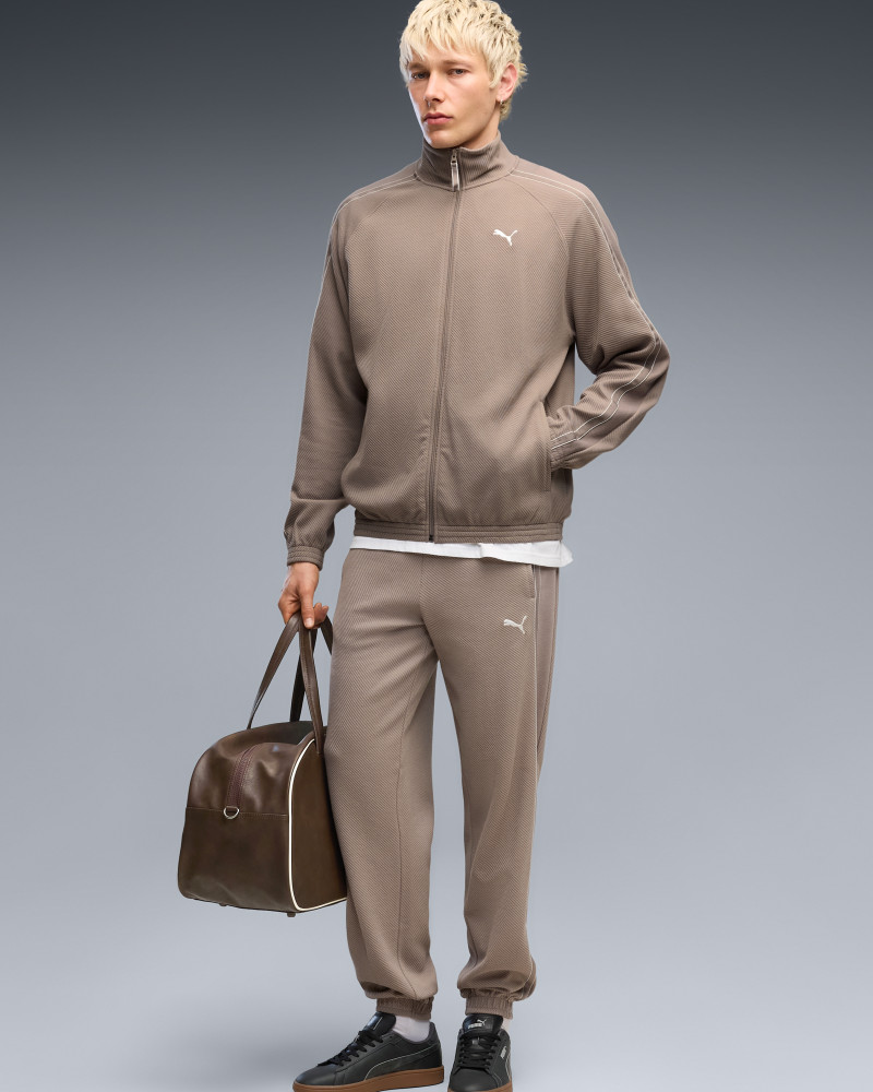 Sudadera de hombre Puma CLASS Relaxed Material Track Jacket beige 69429881