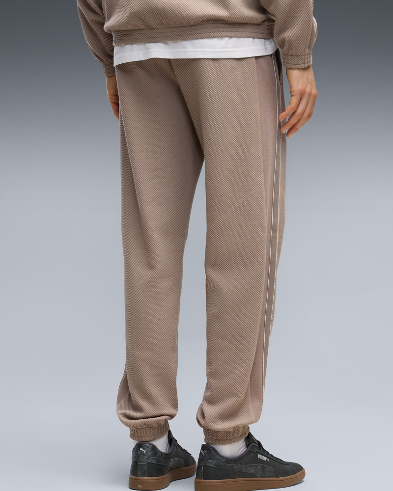 Штани чоловічі Puma CLASS Material Sweatpants cl бежеві 69430081