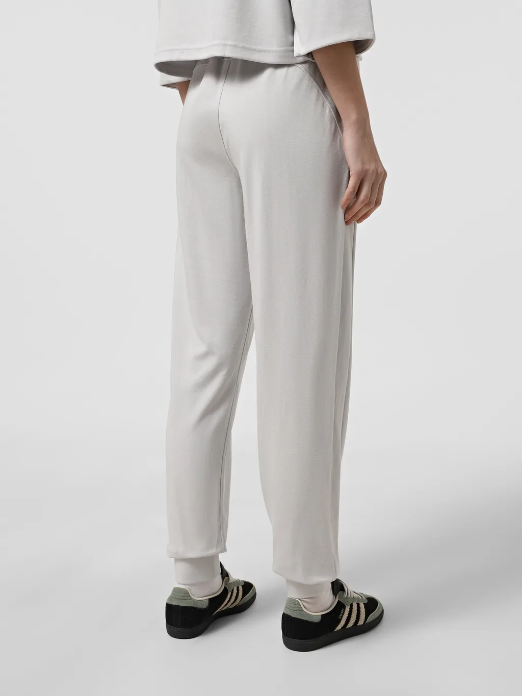 Larum 942507-011 Pantalones de mujer Bariloche - 2