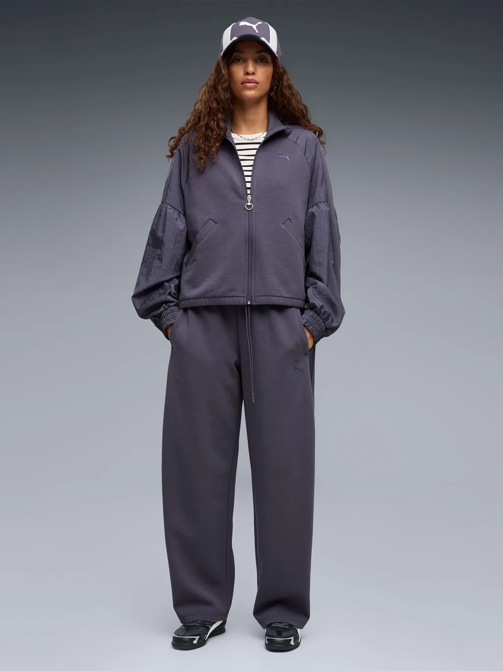 Puma 694024-35 Pantalón de Mujer HER Relaxed DK Barrel Leg Pants - 3